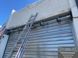 Dépannage d’un rideau métallique à Saint-Martin-d'Hères : remplacement d’axe